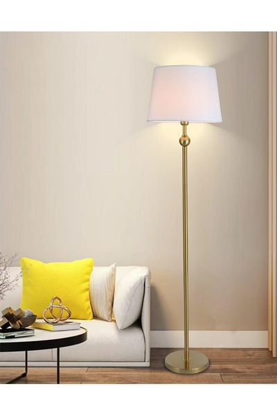 DEC14 Modern floor lamp with a wonderful design