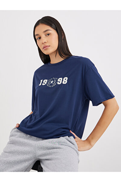 Styli Women Navy Blue 1998 Graphic Print Short Sleeve Oversized T-Shirt