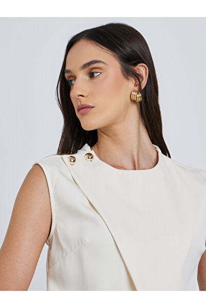 Styli Cream Solid Asymmetric Hem Waistcoat