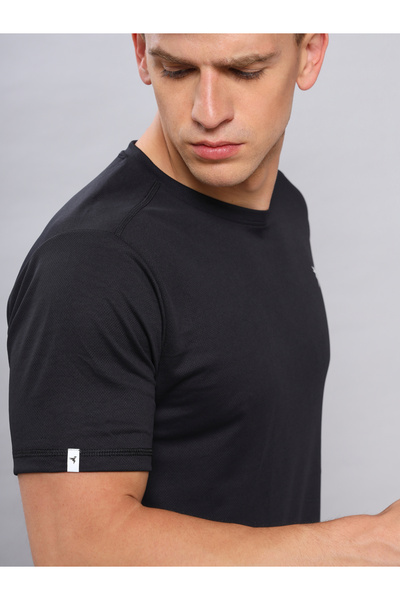 Technosport By Styli Solid Crew Neck Slim Fit T-Shirt