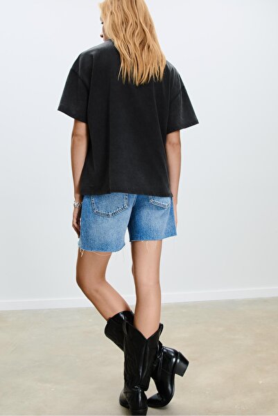 Stradivarius T-shirt with Catitude appliqué print