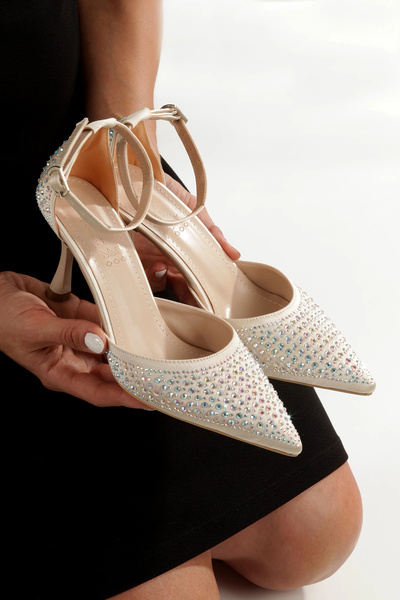 KIRELLİ.M Krem Abiye Kadın Ayakkabı