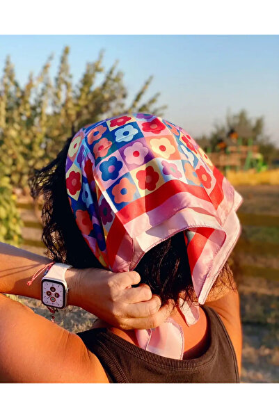 Bikutumutluluk Rengarenk Papatyalı Saten Fular