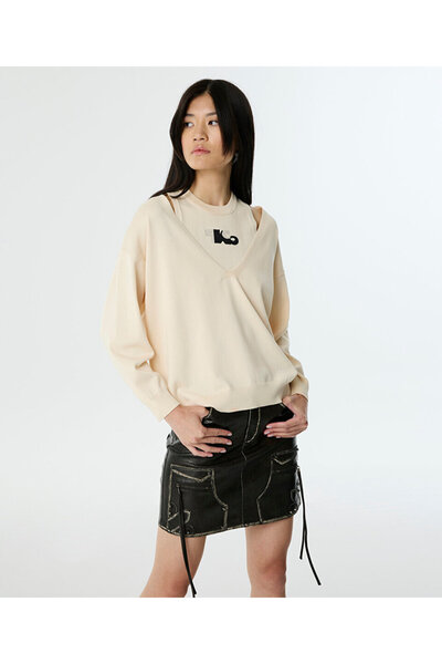 Twist Double Piece Look Embroidered Knitwear