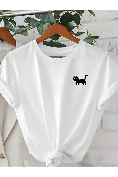 FUFLUNS Oversize Circle Neck T-Shirt with Cat Figure Print