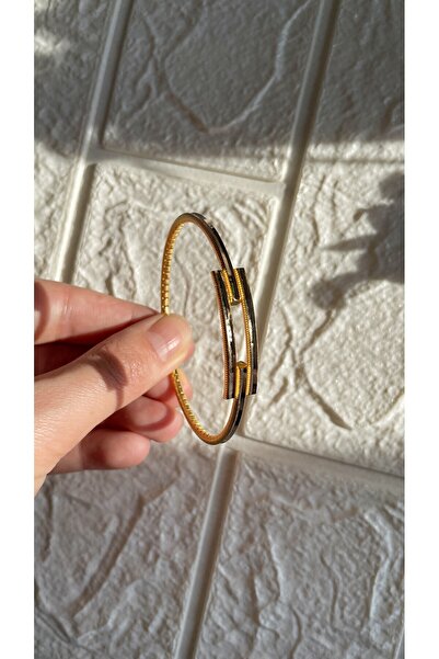 Yamaner Kuyumculuk İki Sıralı Kaburga Kelepçe Ajda Altın Bilezik