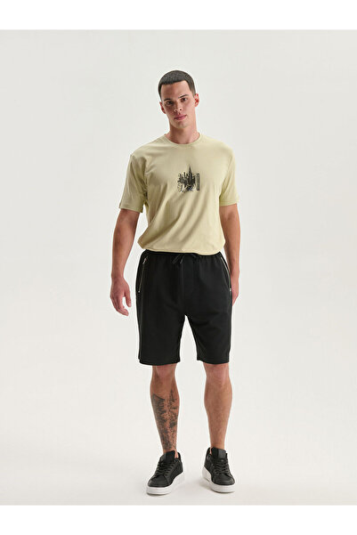 LC Waikiki Nevavm Standard Fit Pique Men's Shorts with a Difference