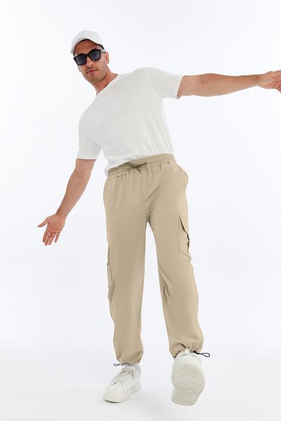 KRAVEN Men's Oversize Loose Fit Cargo Pocket Premium Sweatpants Parachute Fabric Adjustable Leg Clip-On Baggy Trousers