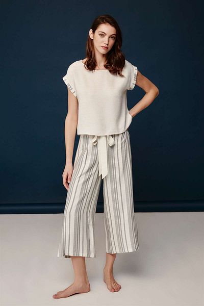 Bonnie Clyde Set Boxed Ecru Charming Design Capri Pajamas Set of 2 - Ecru - Bynva30F00L1Grec-Ek