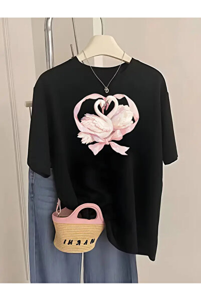 FUFLUNS تي شيرت برقبة دائرية كبيرة الحجم مطبوع عليه طيور البطريق