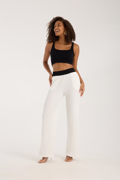 Zula Moda Women's Bubble Fabric Elastic High Waist Pocket Relaxed Cut Pants