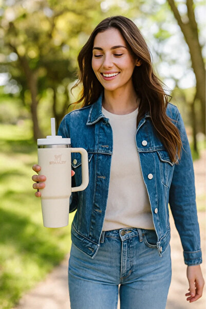 Generic Stanley Quencher H2.0 FlowState Tumbler 40oz – Cream White Insulated Cup with Handle & Straw