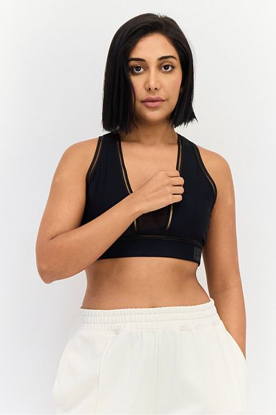 Ivy Park Women Sportswear Fit Sleeveless Training Bra, Black