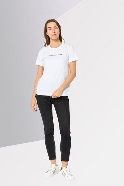 Diesel Women Crew Neck Short Sleeves Embroidered T-shirt, White