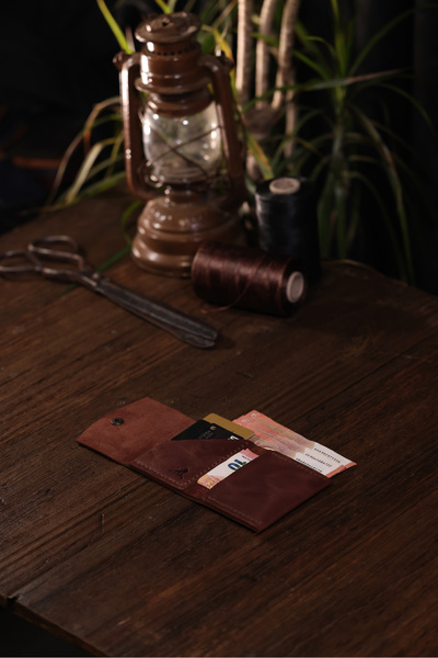 Genel Markalar Hakiki Deri Kartlık Cüzdan Nakit Bölmeli Slim Tasarım Erkekler İçin El Yapımı Minimal Cüzdan