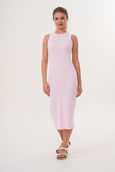 Basics&More فستان نسائي وردي مضلع قصير متوسط ​​الطول – بدون أكمام، رقبة دائرية، مريح للاستخدام اليومي