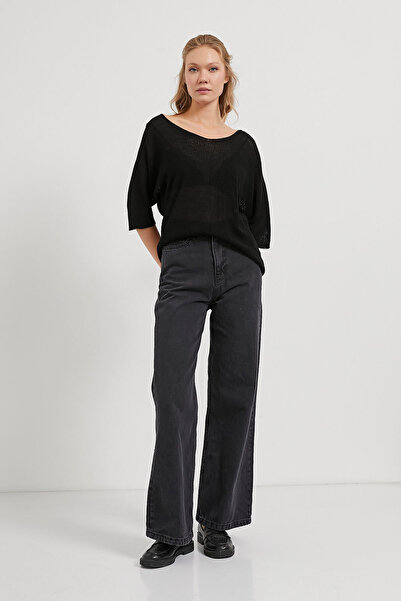 Arma Life Women's Loose Summer Batwing Sleeve Loose V-Neck Black Blouse