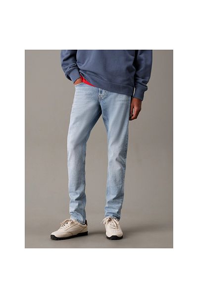 Calvin Klein Pánske Slim Taper svetlomodré džínsové nohavice