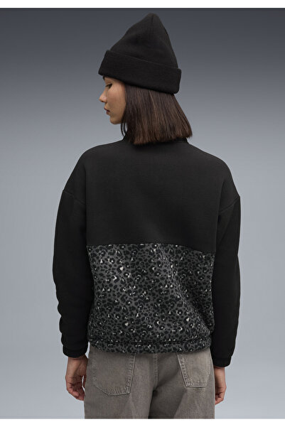 Puma Dámské volné tričko Essentials s potiskem zvířat