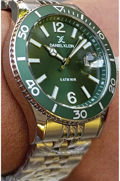 Daniel Klein erkek saat