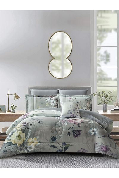 Donetella 7-Piece Digital Print Comforter Set – King Size Fits 200x200 cm, Soft Microfiber Bedding Set.