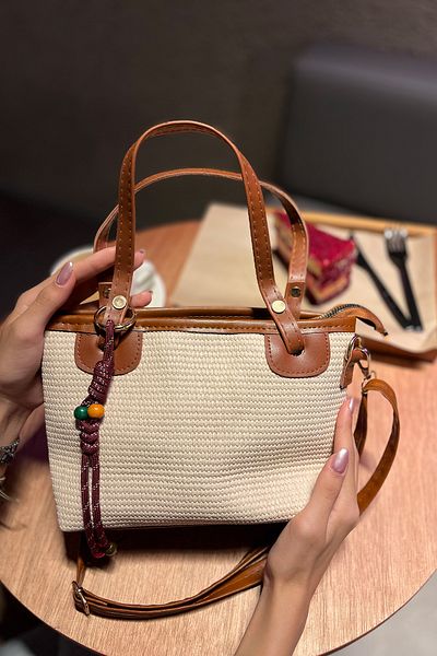 torime Women's Shoulder Bag with Straw Texture Charm Gift