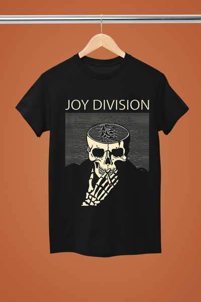 MAGORS تيشيرت روك من القطن المطبوع بأكمام قصيرة من JOY DIVISION