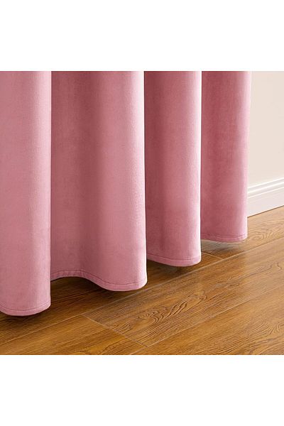 Metropolitan Concept Set of two full blackout velvet curtains, worked on staple rings