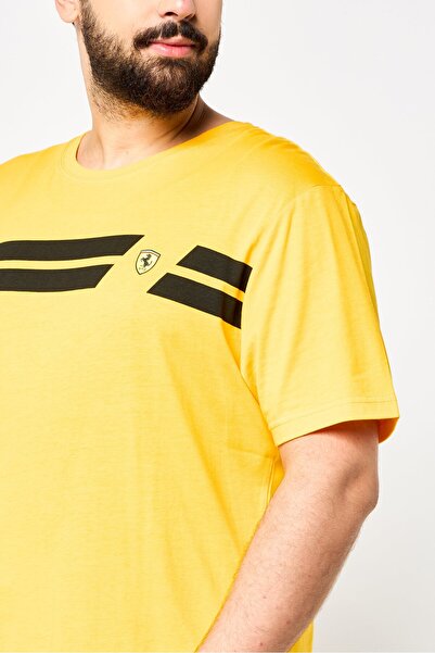 Scuderia Ferrari Men Sportswear Fit Short Sleeve Outdoor T-shirt, Yellow