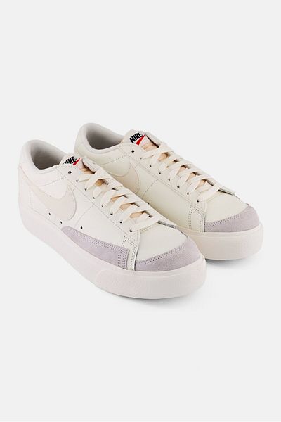 Nike Women Lace Up Low Platform Basketball Shoes, Off White