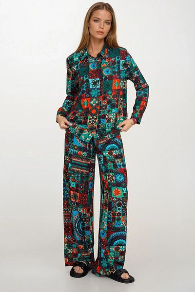 VAGGON Patterned Oversize Shirt and Lace-Up Palazzo Pants Set