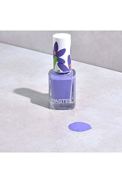 Pastel Nail Polish