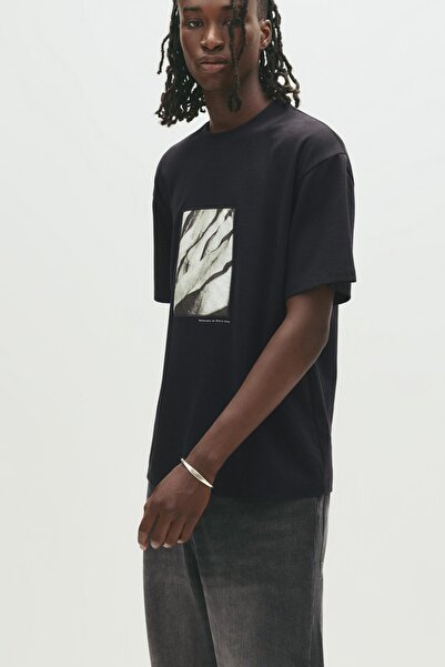 Pull & Bear Gloria Silva fotoğraf baskılı siyah t-shirt