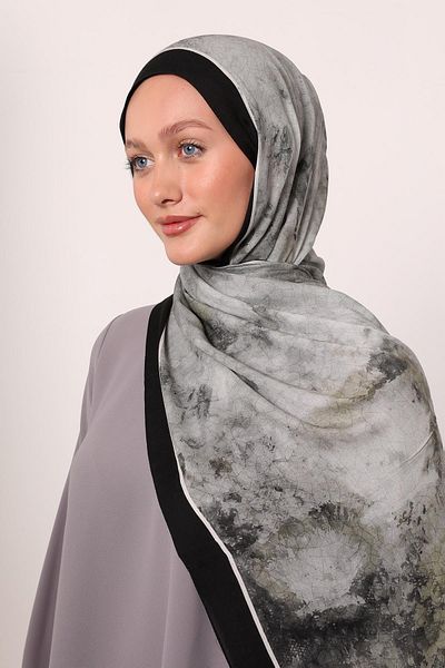 LuvenSara Patterned Silk Shawl |   Gray