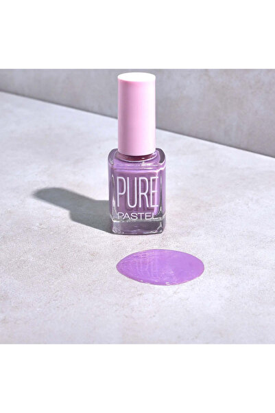 Pastel طلاء الأظافر