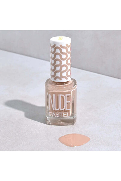 Pastel طلاء الأظافر