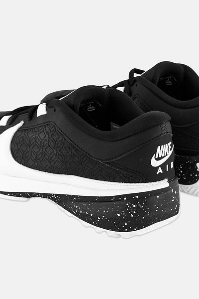 Nike Men Zoom Freak 5 Lace Up Basketball Shoes, Black