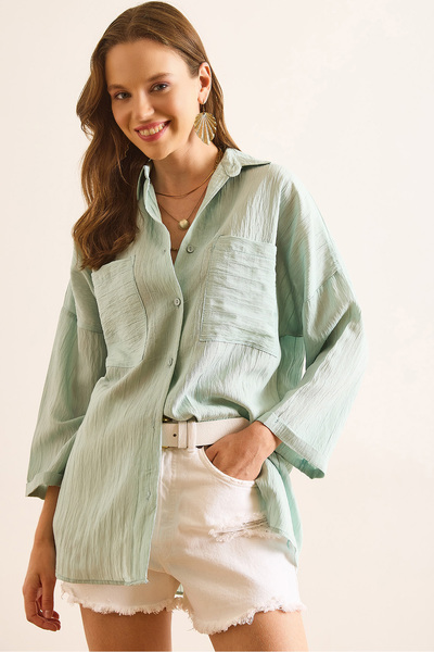 Olalook Women's Mint Green Double Pocket Three Quarter Sleeve Flowy Shirt Gml-19001374
