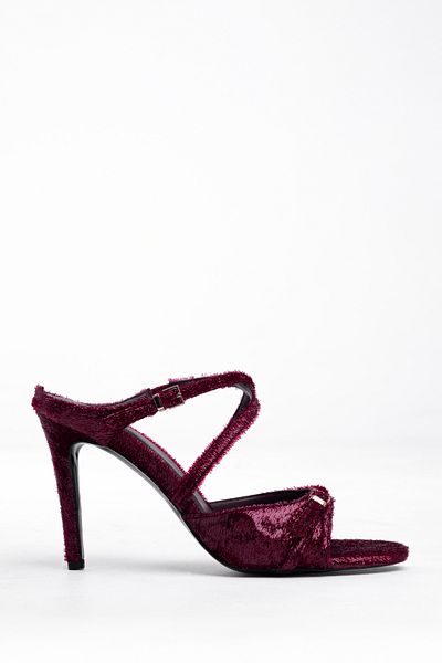 Tasarım Velvet Noir Series – Black Evening Shoes with Cross Straps, Velvety Shiny Texture and Thin Heels