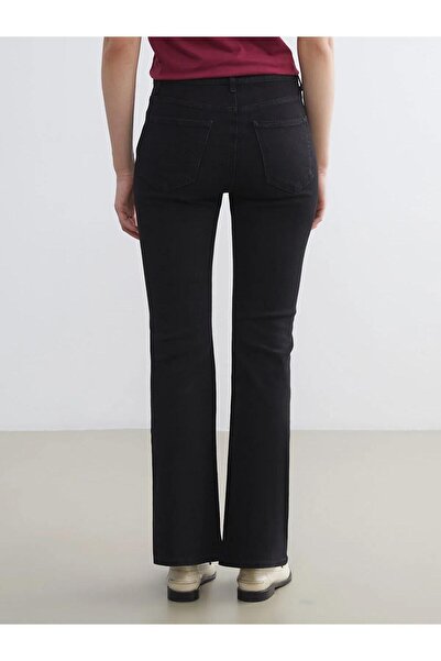 LC Waikiki LCWAIKIKI Classic Flare Kadın Jean Pantolon (W5)