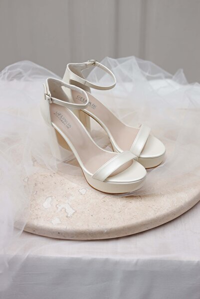 Gelinlik Ayakkabıcım Gelinlik Ayakkabısı 11 cm Koşma Garantili Tek bant