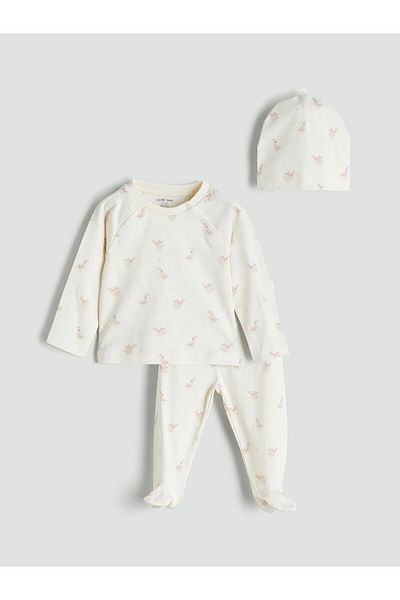 LC Waikiki Printed Baby Girl T-Shirt Pants and Beanie 3-Piece