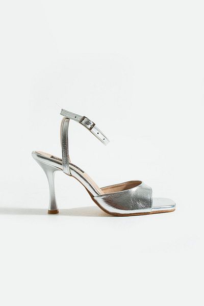 es exello Midgard Back Open Goblet Heeled Silver Shoes