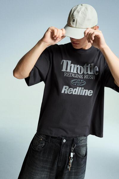 Bershka Kısa kollu baskılı t-shirt