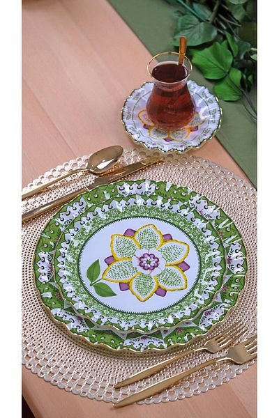 Glore Montsechia Vidalii 6 Piece Gold Gilded Cake Set for 6 People - Cake Plate