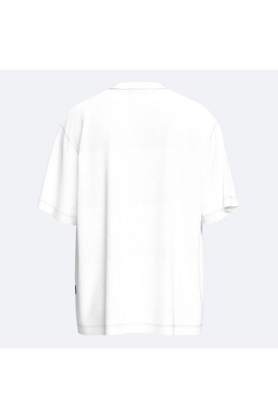 Shout Oversize Small Boobs Big Dreams Unisex T-Shirt
