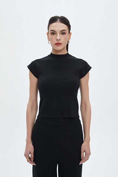 Nichii بلوزة نسائية أساسية بطبعة قطة ورقبة دائرية