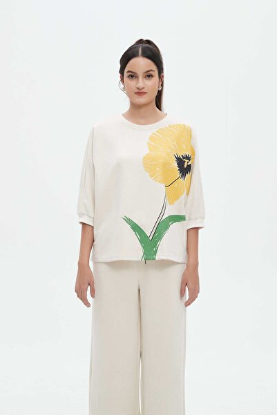 Nichii بلوزة نسائية مزينة بالزهور بأكمام ثلاثة أرباع