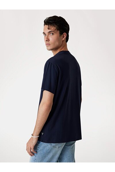 Guess Embroid Erkek Regular Fit T-Shirt