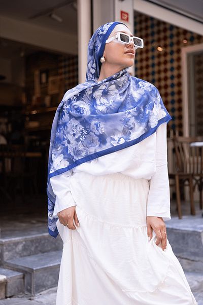 Oxygen Scarfs Şal din mătase din bumbac cu model Mystic Bloom